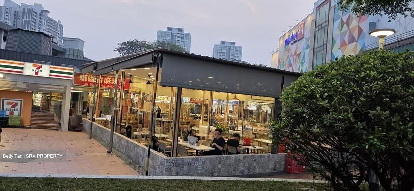 711 ANG MO KIO AVENUE 8 (D20), Shop House #621523751